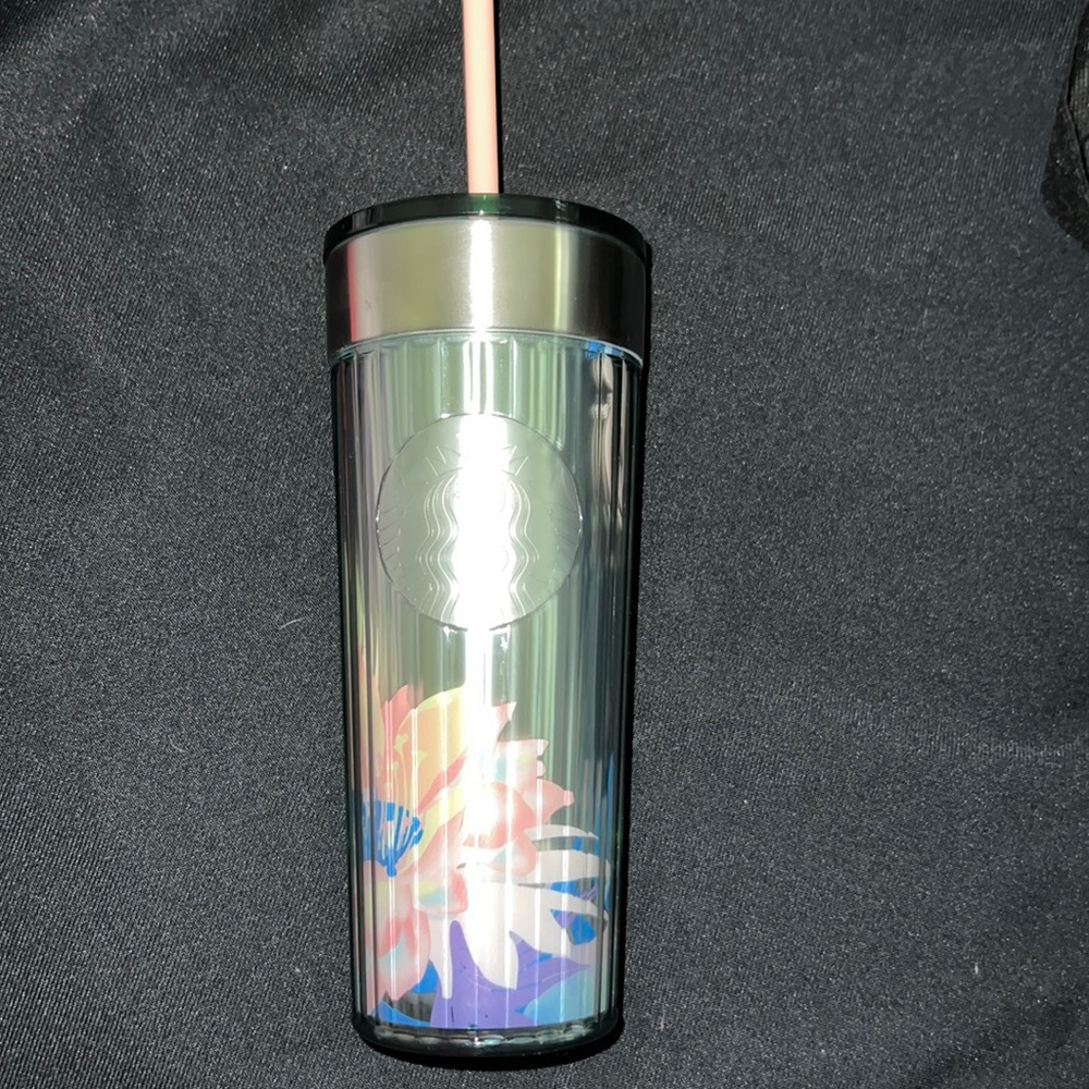 STARBUCKS 2023 floral grandiose 16 oz cup with screw on lid, plastic ring straw